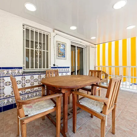 Holiday home Hauzify I Casa Ribera